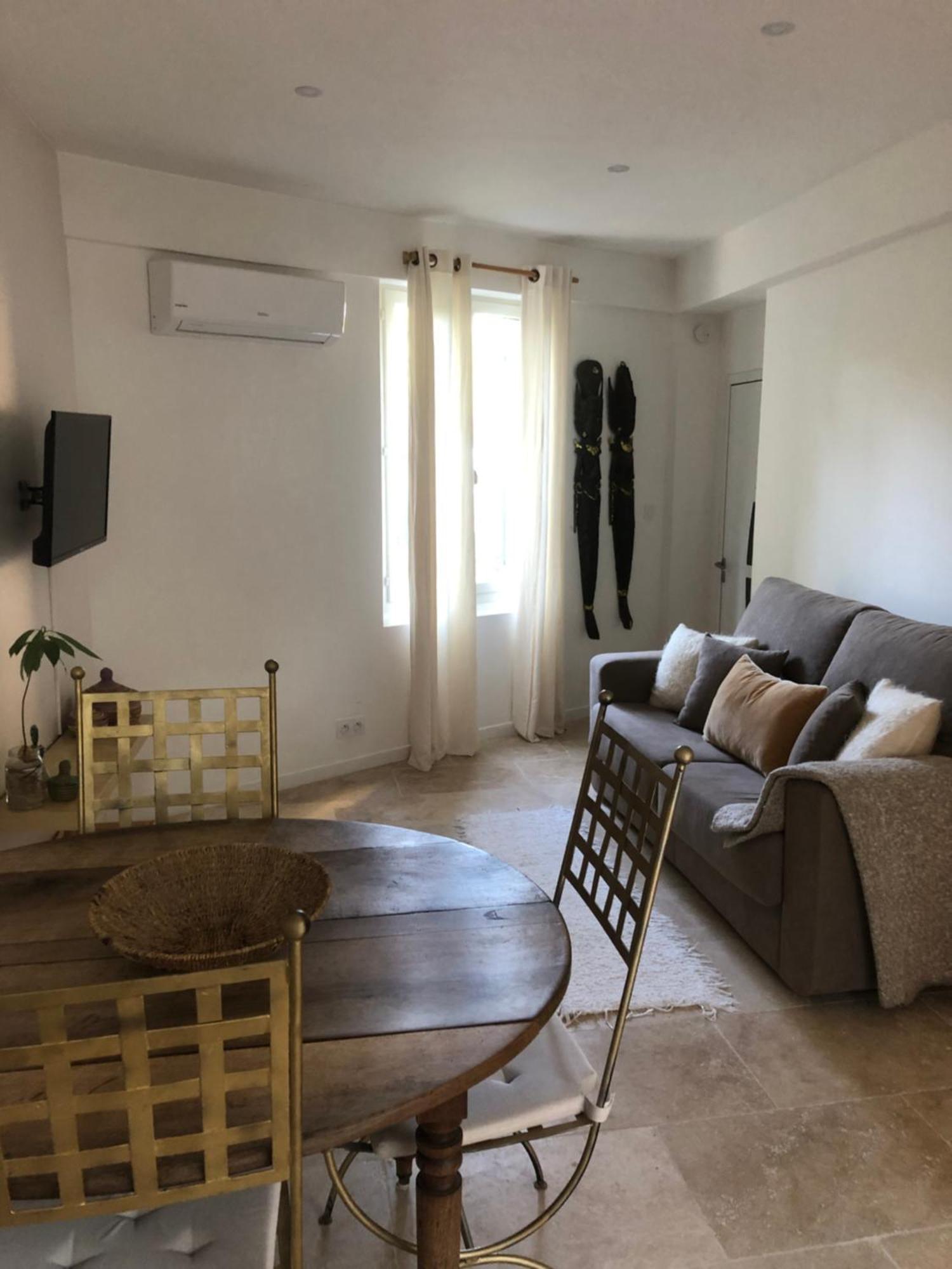 Studio Lumineux Villeneuve-les-Avignon Ngoại thất bức ảnh