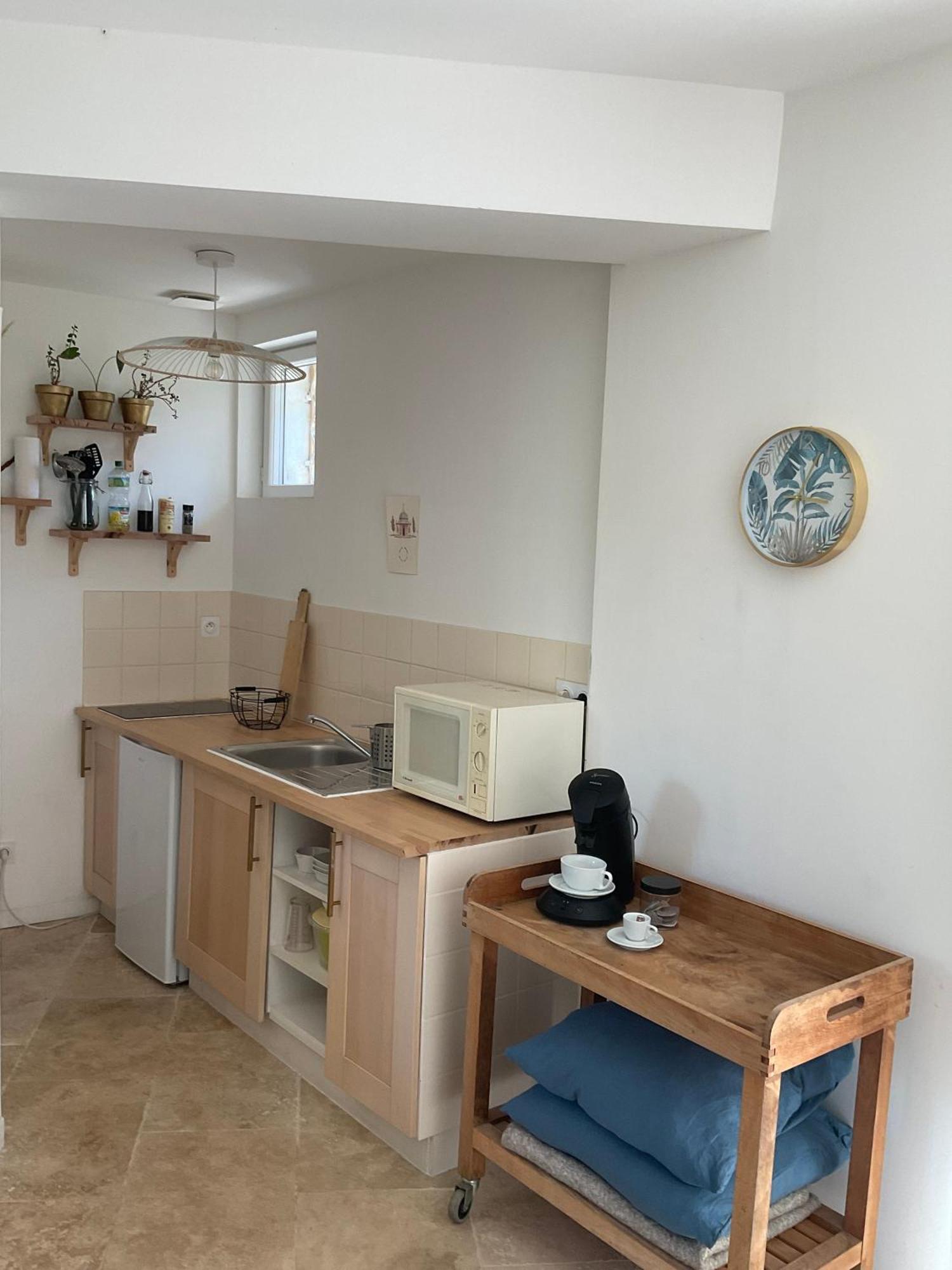 Studio Lumineux Villeneuve-les-Avignon Ngoại thất bức ảnh
